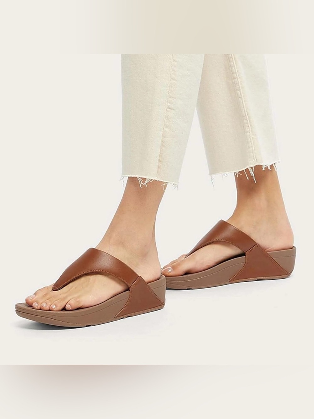 Fitflop Lulu Leather Toe-Post Sandals